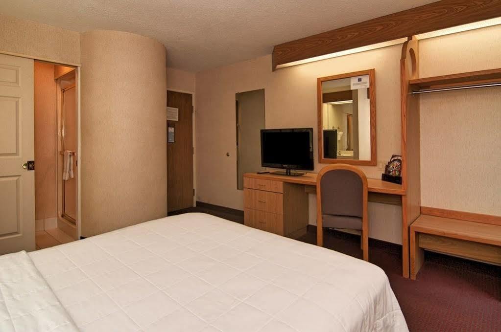 Motel 6-Harvey, Il ภายนอก รูปภาพ